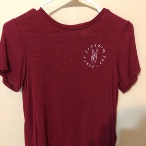 burgundy h&m shirt